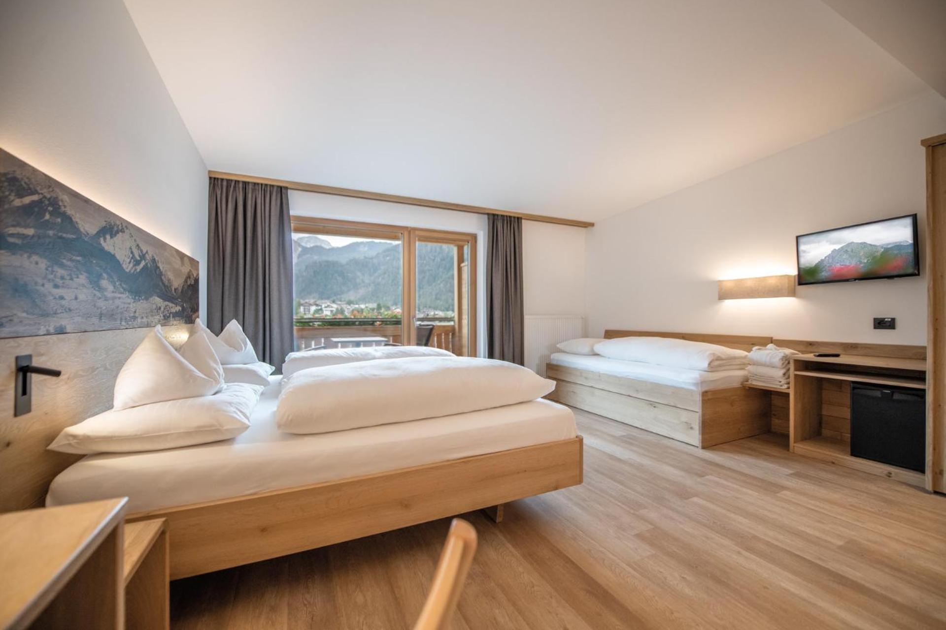 Condor Hotel 4*